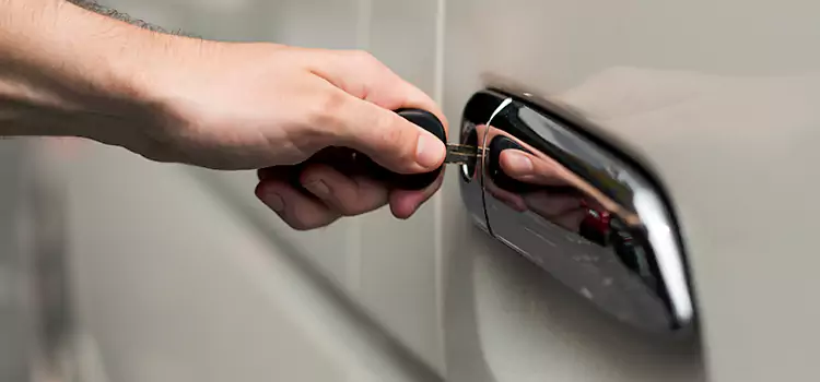 Why Choose Our Auto Locksmith Team in Apple Valley, CA?